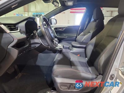 Zdjęcie 7 z 13 samochodu: 2023 TOYOTA RAV4 PRIME SE VIN:JTMAB3FV4PD160629 - miniatura