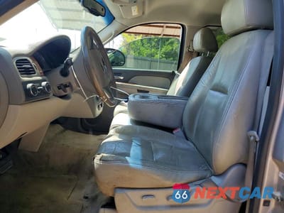 Zdjęcie 7 z 13 samochodu: 2007 GMC YUKON VIN:1GKFK13037J212163 - miniatura