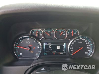 Zdjęcie 9 z 13 samochodu: 2017 GMC YUKON SLT VIN:1GKS2BKC3HR157944 - miniatura