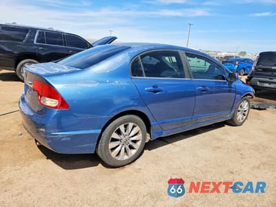 Trzecie zdjęcie samochodu z tyłu: 2010 HONDA CIVIC EXL VIN:19XFA1F98AE006026 - miniatura