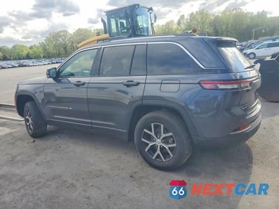 Drugie zdjęcie samochodu z przodu: 2023 JEEP GRAND CHEROKEE LIMITED VIN:1C4RJHBGXP8895599 - miniatura