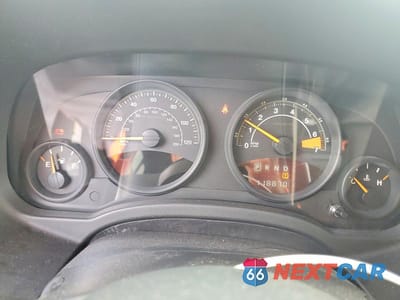 Zdjęcie 9 z 12 samochodu: 2014 JEEP PATRIOT LATITUDE VIN:1C4NJPFB0ED888169 - miniatura