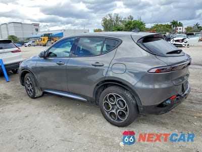Drugie zdjęcie samochodu z przodu: 2024 ALFA ROMEO TONALE TI VIN:ZASPATCW5R3052706 - miniatura