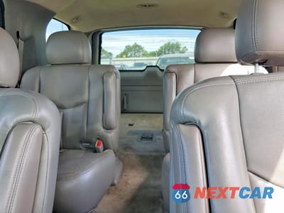 Zdjęcie 10 z 12 samochodu: 2004 CHEVROLET TAHOE C1500 VIN:1GNEC13V84R168696 - miniatura