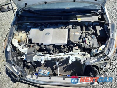 Zdjęcie 11 z 12 samochodu: 2017 TOYOTA PRIUS TWO ECO VIN:JTDKARFUXH3533066 - miniatura