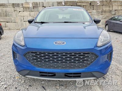 Piąte zdjęcie samochodu w środku: 2022 FORD ESCAPE S VIN:1FMCU0F61NUA83866 - miniatura