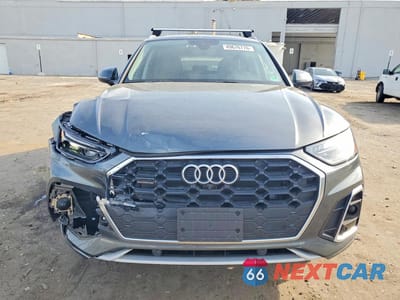 Piąte zdjęcie samochodu w środku: 2023 AUDI Q5 PREMIUM PLUS 45 VIN:WA1EAAFY6P2065689 - miniatura