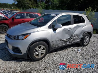 2020 CHEVROLET TRAX LS 3GNCJKSBXLL196371 - główne zdjęcie licytacji z USA - miniatura