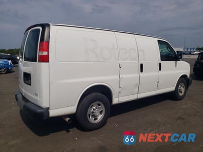 Trzecie zdjęcie samochodu z tyłu: 2017 CHEV EXPRESS G2500 VIN:1GCWGAFF1H1135808 - miniatura