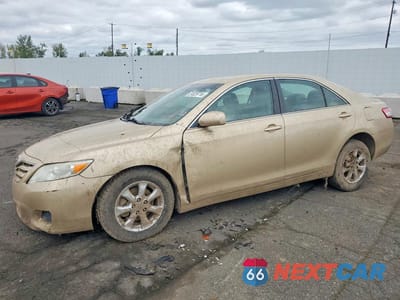 2011 TOYOTA CAMRY AUTOMATIC 4T1BF3EK8BU219427 - główne zdjęcie licytacji z USA - miniatura