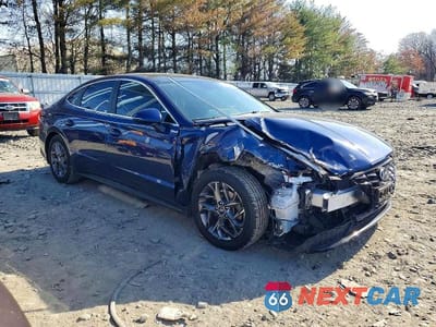 Czwarte zdjęcie samochodu z boku: 2021 HYUNDAI SONATA SEL VIN:5NPEF4JA7MH091960 - miniatura