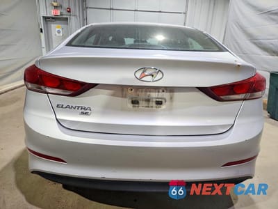 Zdjęcie 6 z 12 samochodu: 2018 HYUNDAI ELANTRA SE VIN:KMHD74LFXJU489467 - miniatura