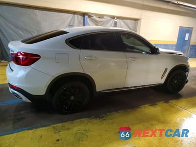 Trzecie zdjęcie samochodu z tyłu: 2015 BMW X6 XDRIVE50I VIN:5UXKU6C5XF0F94310 - miniatura