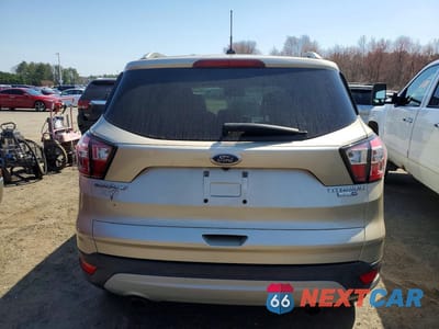 Zdjęcie 6 z 13 samochodu: 2017 FORD ESCAPE TITANIUM VIN:1FMCU9JD4HUD99356 - miniatura