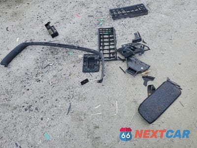Zdjęcie 12 z 13 samochodu: 2006 VOLKSWAGEN NEW GTI VIN:WVWEV71K76W091029 - miniatura