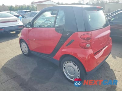 Drugie zdjęcie samochodu z przodu: 2012 SMART FORTWO PURE VIN:WMEEJ3BA7CK567908 - miniatura