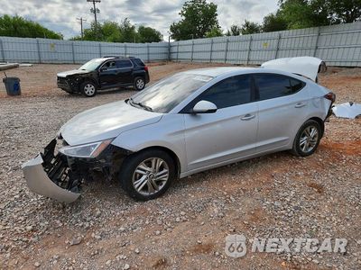 2019 HYUNDAI ELANTRA SEL KMHD84LFXKU770375 - główne zdjęcie licytacji z USA - miniatura
