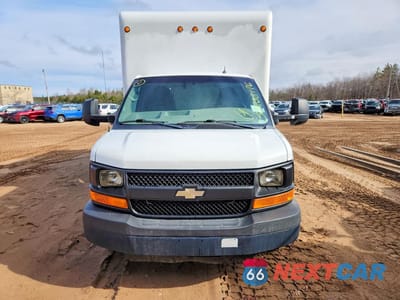Piąte zdjęcie samochodu w środku: 2014 CHEV EXPRESS G3500 VIN:1GB3G3CG5E1127495 - miniatura