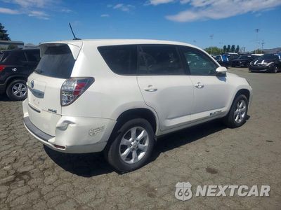 Trzecie zdjęcie samochodu z tyłu: 2013 TOYOTA RAV4 EV BASE VIN:2T3YL4DV3DW002172 - miniatura