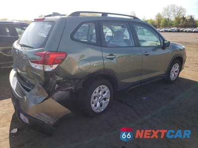 Trzecie zdjęcie samochodu z tyłu: 2019 SUBARU FORESTER VIN:JF2SKACC9KH427018 - miniatura