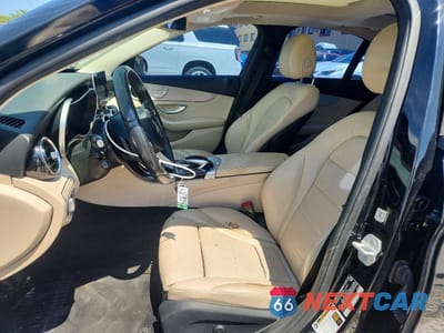 Zdjęcie 7 z 12 samochodu: 2016 MERCEDES-BENZ C 300 4MATIC VIN:55SWF4KB3GU125180 - miniatura