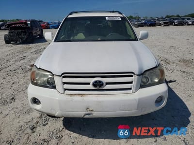 Piąte zdjęcie samochodu w środku: 2006 TOYOTA HIGHLANDER BASE VIN:JTEGD21A560149790 - miniatura