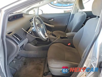 Zdjęcie 7 z 12 samochodu: 2011 TOYOTA PRIUS TWO VIN:JTDKN3DU4B1435948 - miniatura
