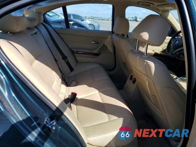 Zdjęcie 10 z 12 samochodu: 2008 BMW 335 I VIN:WBAVB73548P102112 - miniatura