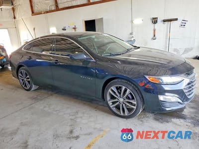 Czwarte zdjęcie samochodu z boku: 2020 CHEVROLET MALIBU LT VIN:1G1ZD5ST1LF116009 - miniatura