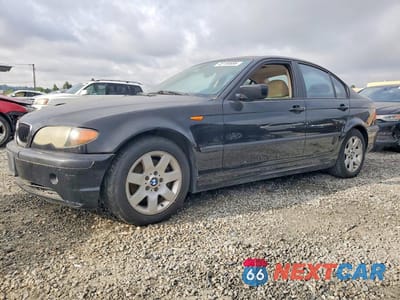 2005 BMW 325 I WBAEV33415KW20520 - główne zdjęcie licytacji z USA - miniatura
