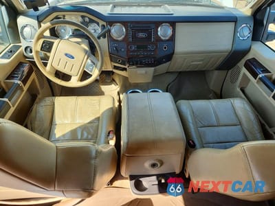 Zdjęcie 8 z 11 samochodu: 2008 FORD F350 SRW SUPER DUTY VIN:1FTWW31R08EA43078 - miniatura