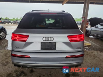 Zdjęcie 6 z 13 samochodu: 2018 AUDI Q7 PREMIUM PLUS VIN:WA1LAAF7XJD036223 - miniatura