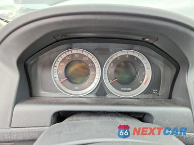 Zdjęcie 9 z 12 samochodu: 2012 VOLVO XC60 3.2 VIN:YV4952DL6C2298441 - miniatura