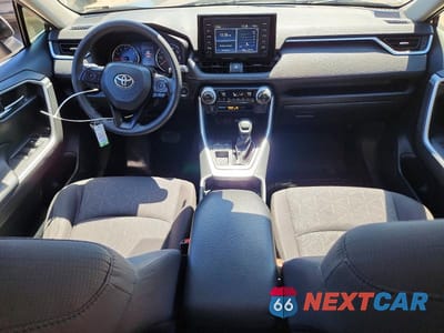 Zdjęcie 8 z 13 samochodu: 2019 TOYOTA RAV4 XLE VIN:JTMW1RFV1KD004276 - miniatura