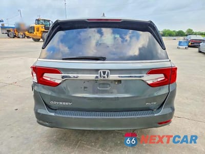 Zdjęcie 6 z 13 samochodu: 2018 HONDA ODYSSEY ELITE VIN:5FNRL6H93JB060748 - miniatura