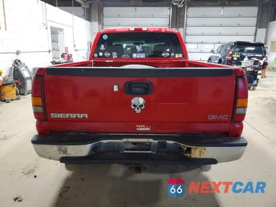 Zdjęcie 6 z 13 samochodu: 2002 GMC NEW SIERRA K1500 VIN:2GTEK19V521340286 - miniatura
