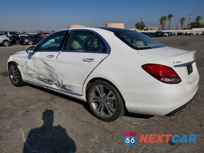 Drugie zdjęcie samochodu z przodu: 2016 MERCEDES-BENZ C 300 VIN:55SWF4JB6GU118712 - miniatura