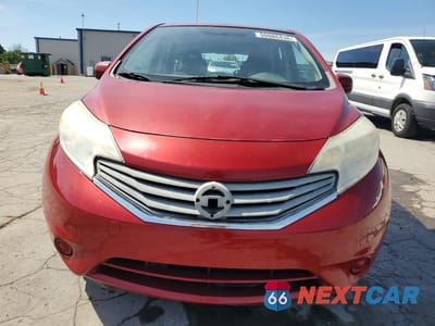 Piąte zdjęcie samochodu w środku: 2014 NISSAN VERSA NOTE S VIN:3N1CE2CP4EL368844 - miniatura