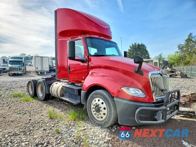 2020 INTERNATIONAL LT625 SEMI TRUCK 3HCDZAPRXLL243536 - główne zdjęcie licytacji z USA - miniatura