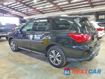 Drugie zdjęcie samochodu z przodu: 2018 NISSAN PATHFINDER S VIN:5N1DR2MM7JC621991 - miniatura