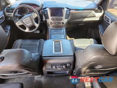 Zdjęcie 8 z 13 samochodu: 2016 GMC YUKON DENALI VIN:1GKS2CKJ0GR207170 - miniatura