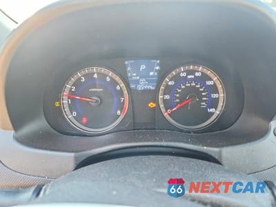 Zdjęcie 9 z 11 samochodu: 2013 HYUNDAI ACCENT SE VIN:KMHCU5AE7DU061154 - miniatura