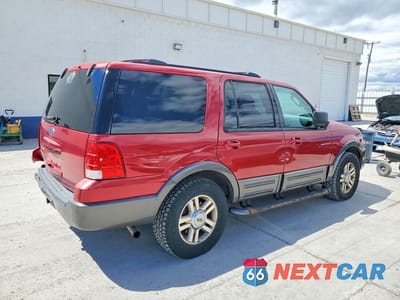 Trzecie zdjęcie samochodu z tyłu: 2004 FORD EXPEDITION XLT VIN:1FMPU16L74LB12028 - miniatura