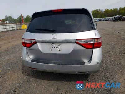 Zdjęcie 6 z 13 samochodu: 2011 HONDA ODYSSEY VIN:5FNRL5H6XBB095076 - miniatura