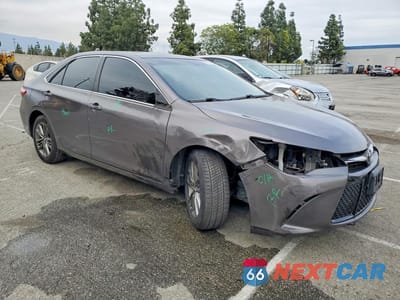 Czwarte zdjęcie samochodu z boku: 2017 TOYOTA CAMRY SE VIN:4T1BF1FK3HU276579 - miniatura