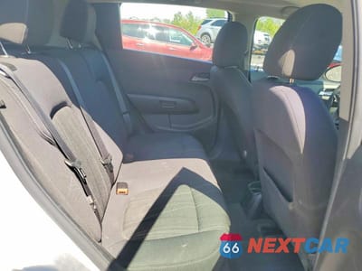 Zdjęcie 10 z 12 samochodu: 2016 CHEVROLET SONIC LT VIN:1G1JC6SH0G4143754 - miniatura