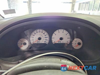 Zdjęcie 9 z 14 samochodu: 2005 DODGE GRAND CARAVAN SXT VIN:2D4GP44L35R482212 - miniatura