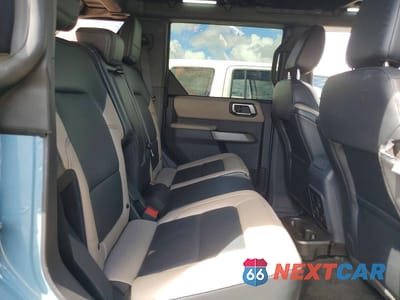 Zdjęcie 11 z 13 samochodu: 2022 FORD BRONCO BASE VIN:1FMEE5DPXNLB61694 - miniatura