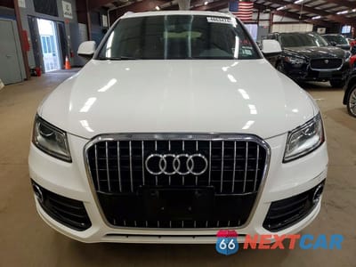 Piąte zdjęcie samochodu w środku: 2017 AUDI Q5 PREMIUM PLUS VIN:WA1L2AFPXHA039115 - miniatura