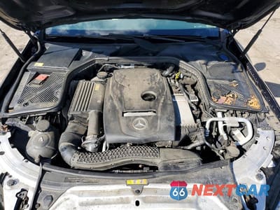 Zdjęcie 11 z 11 samochodu: 2015 MERCEDES-BENZ C 300 4MATIC VIN:55SWF4KB4FU050925 - miniatura